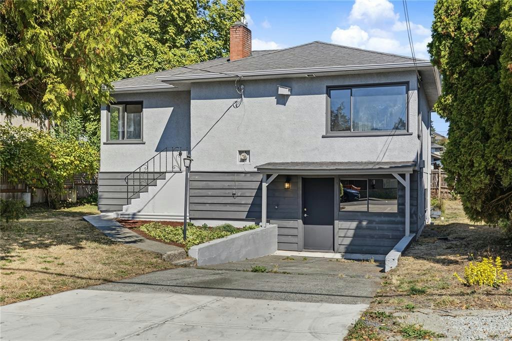 244 Regina Avenue, Saanich, BC, V8Z 1J5