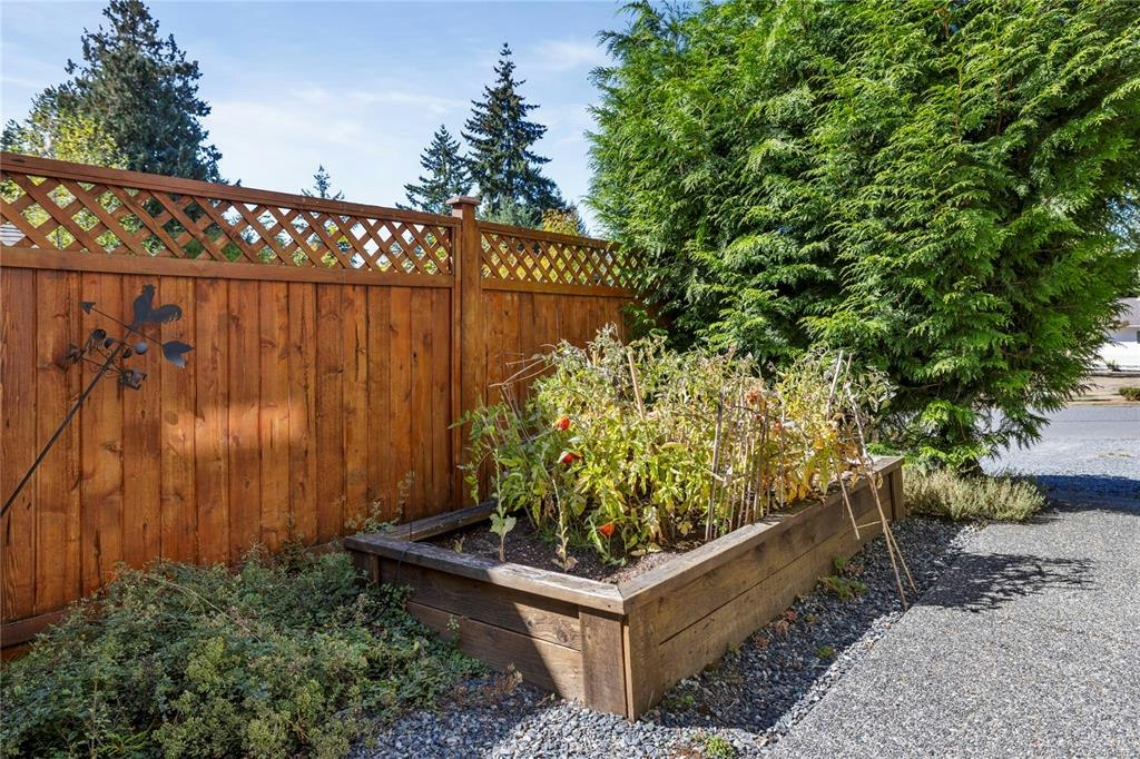 5702 Amsterdam Crescent, Nanaimo, BC, V9T 5J4 - 37