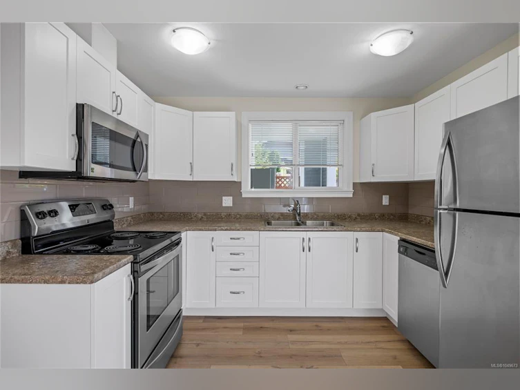 5702 Amsterdam Crescent, Nanaimo, BC, V9T 5J4 - 44
