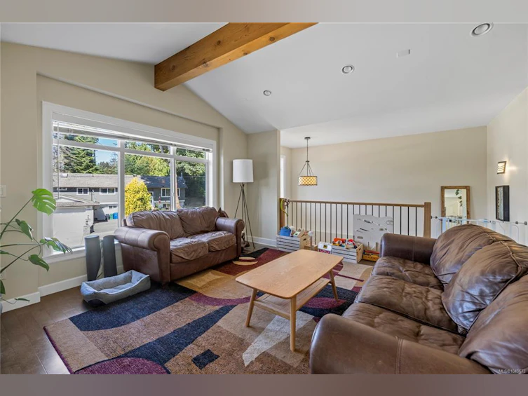5702 Amsterdam Crescent, Nanaimo, BC, V9T 5J4 - 3