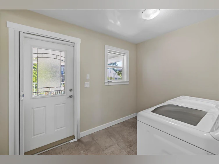 5702 Amsterdam Crescent, Nanaimo, BC, V9T 5J4 - 23