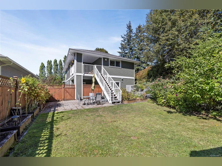 5702 Amsterdam Crescent, Nanaimo, BC, V9T 5J4 - 40