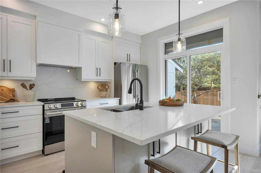 102-6004 Nelson Road - 2