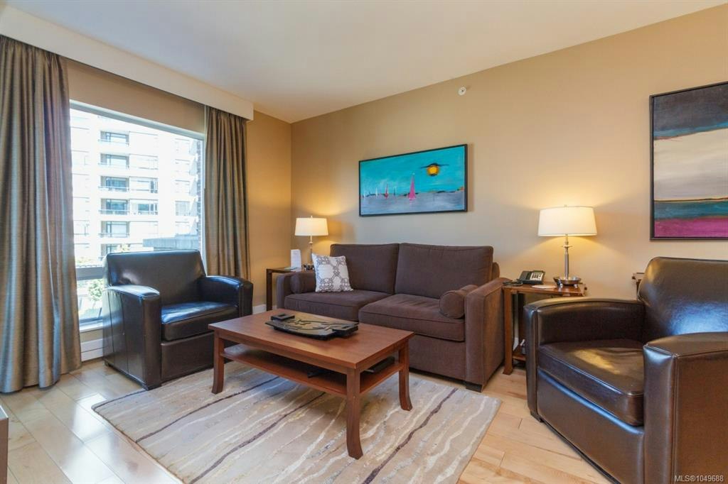 A203 (AUG)-810 Humboldt Street - 5