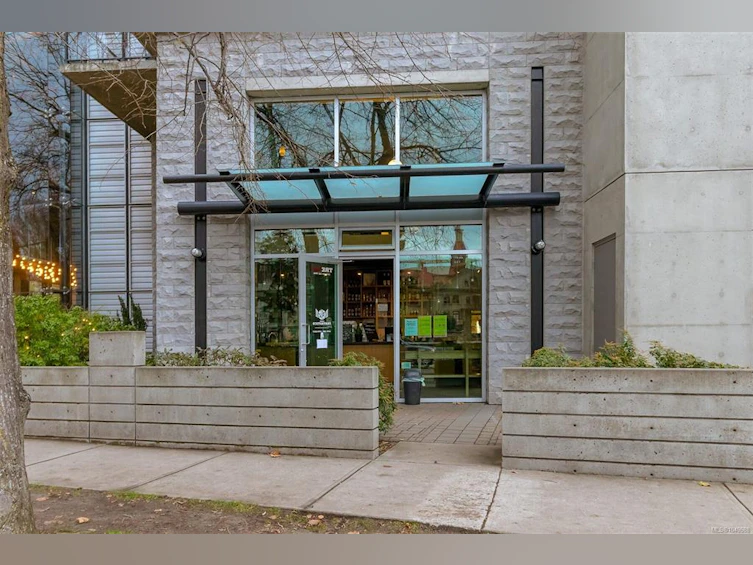 A203 (AUG)-810 Humboldt Street, Victoria, BC, V8V 5B1 - 23