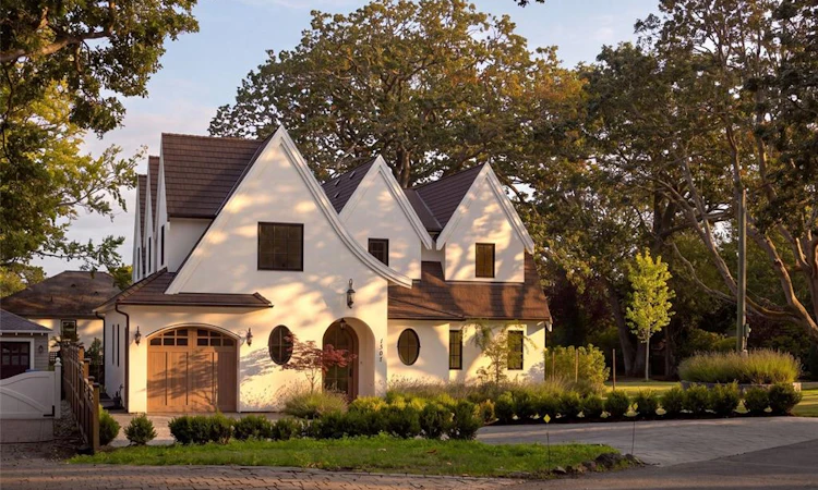 1307 Transit Road