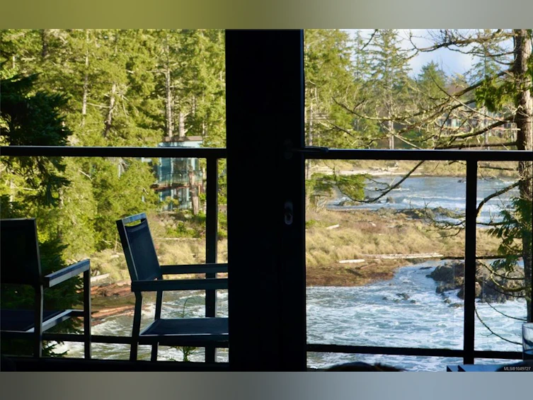 204-596 Marine Drive, Ucluelet, BC, V0R 3A0 - 16