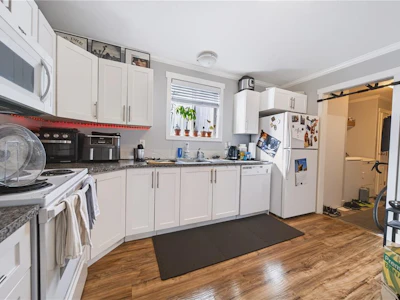 980 Millstone Avenue - 4