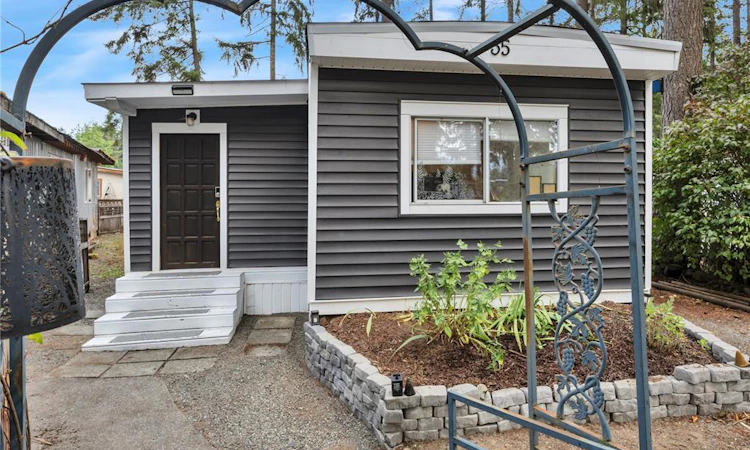35-3560 Hallberg Road
