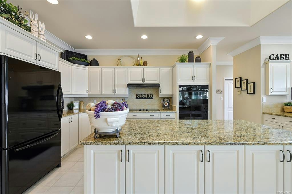4532 Gordon Point Drive, Saanich, BC, V8N 6L2 - 33