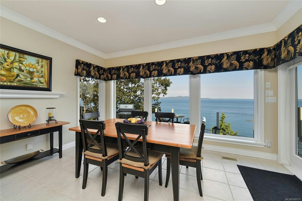 4532 Gordon Point Drive, Saanich, BC, V8N 6L2 - 36