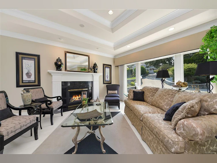 4532 Gordon Point Drive, Saanich, BC, V8N 6L2 - 20