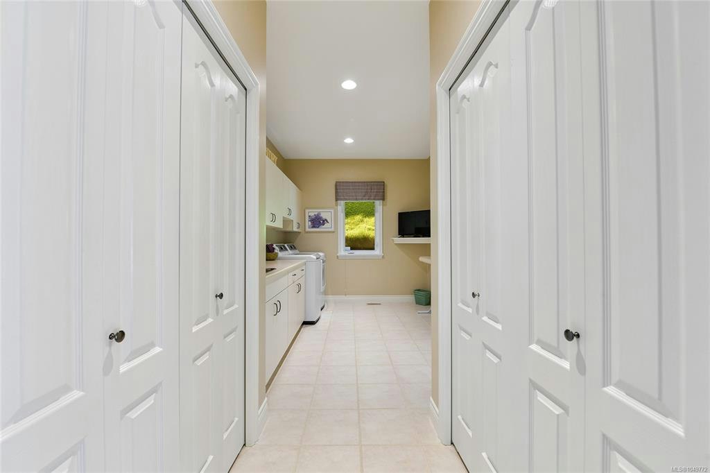 4532 Gordon Point Drive, Saanich, BC, V8N 6L2 - 51