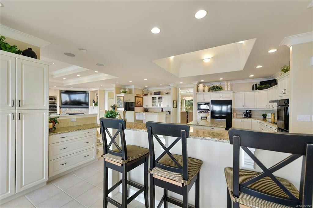 4532 Gordon Point Drive, Saanich, BC, V8N 6L2 - 26