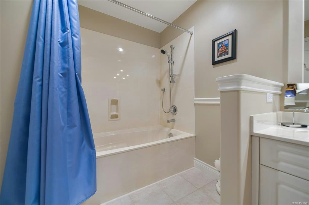 4532 Gordon Point Drive, Saanich, BC, V8N 6L2 - 71