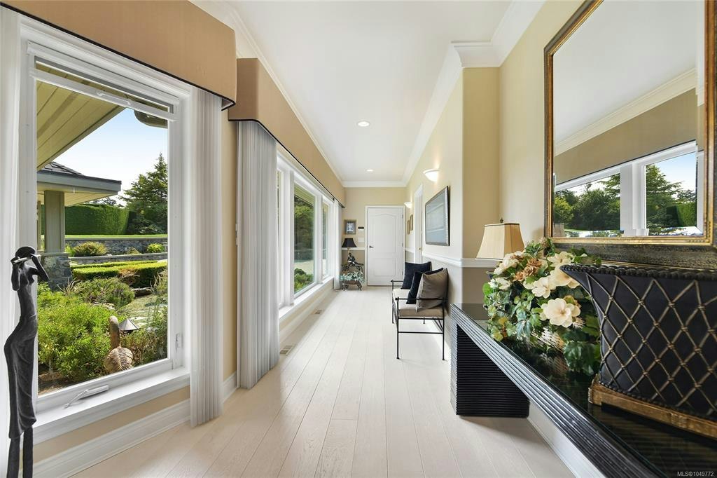 4532 Gordon Point Drive, Saanich, BC, V8N 6L2 - 54