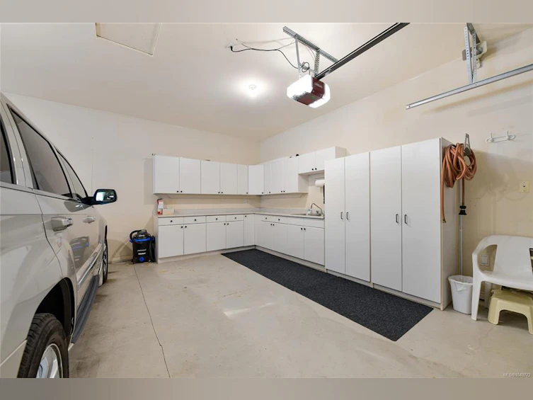 4532 Gordon Point Drive, Saanich, BC, V8N 6L2 - 57