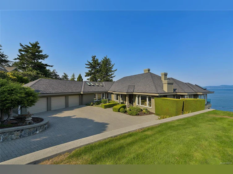 4532 Gordon Point Drive, Saanich, BC, V8N 6L2 - 78