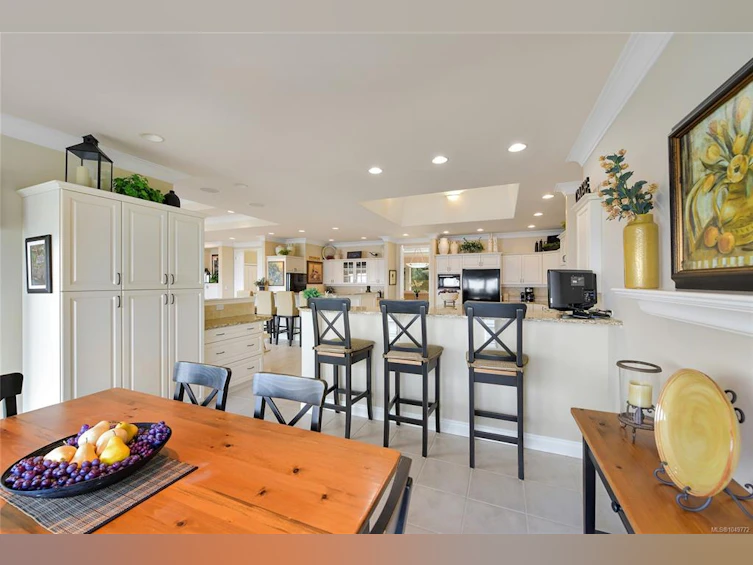 4532 Gordon Point Drive, Saanich, BC, V8N 6L2 - 35