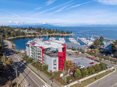 407-3529 Dolphin Drive - 2