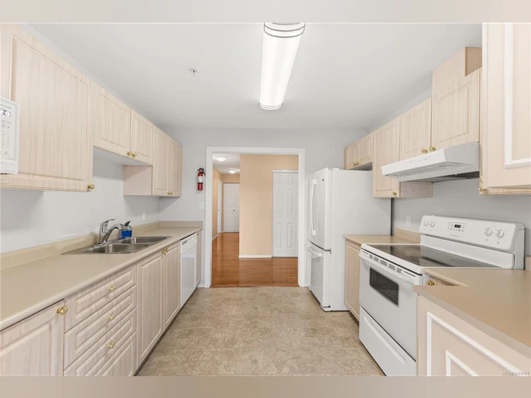 207-280 S Dogwood Street, Campbell River, BC, V9W 6Y7 - 5