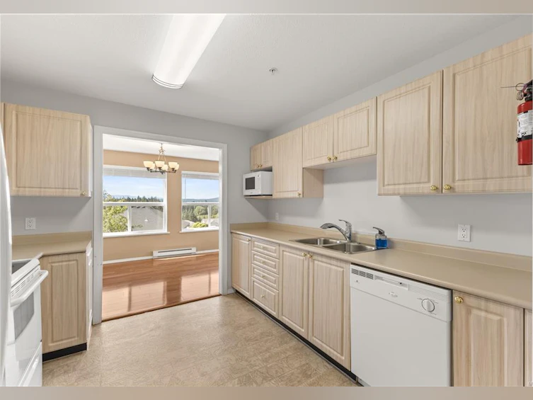 207-280 S Dogwood Street, Campbell River, BC, V9W 6Y7 - 6