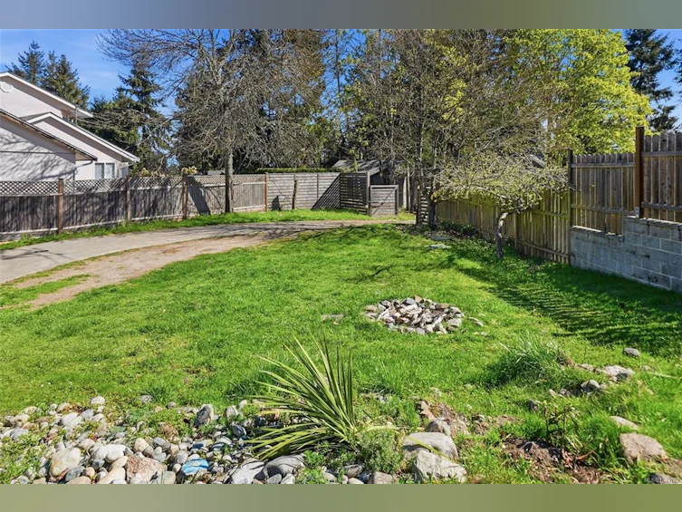 1559 The Bell, Nanoose, BC, V9P 9B6 - 3