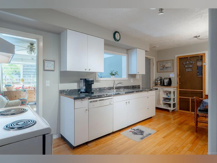 1602 Joan Avenue, Crofton, BC, V0R 1R0 - 59