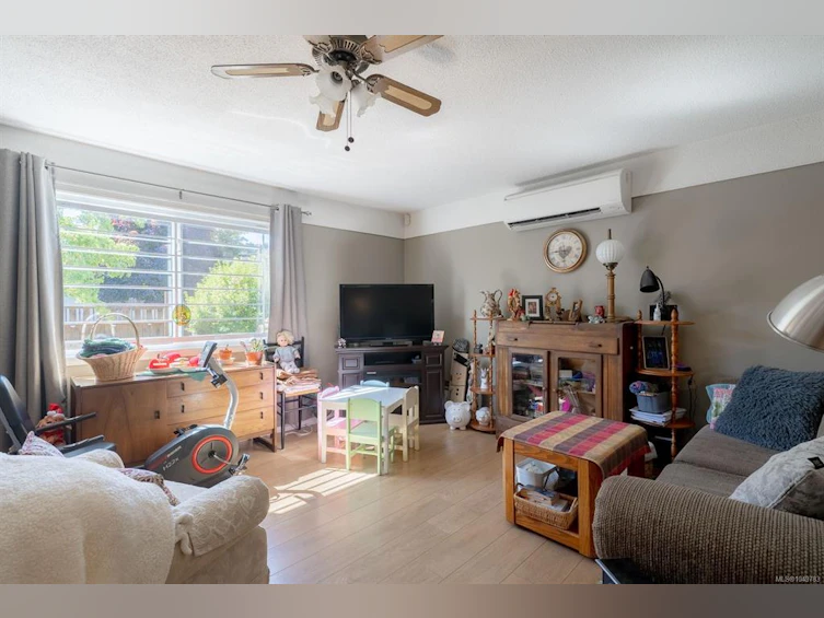 1602 Joan Avenue, Crofton, BC, V0R 1R0 - 11