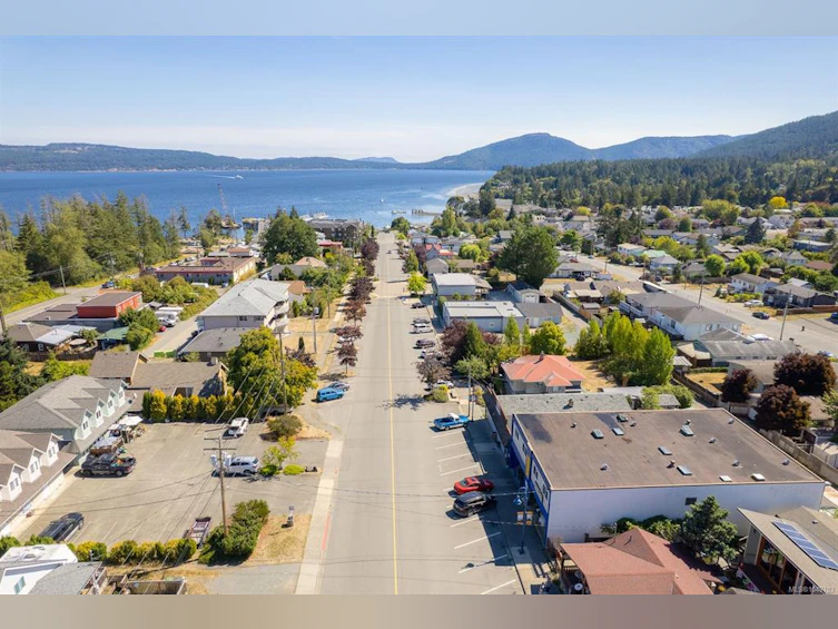 1602 Joan Avenue, Crofton, BC, V0R 1R0 - 7