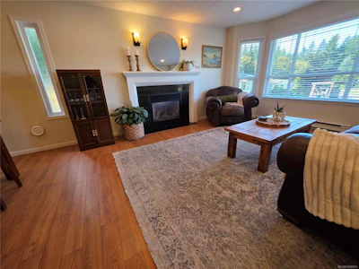 4040 S Clegg Crescent - 5