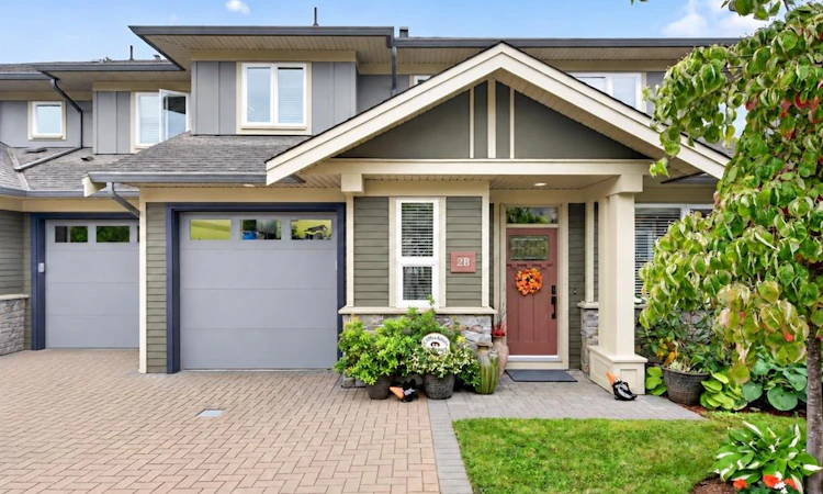 2B-7250 West Saanich Road