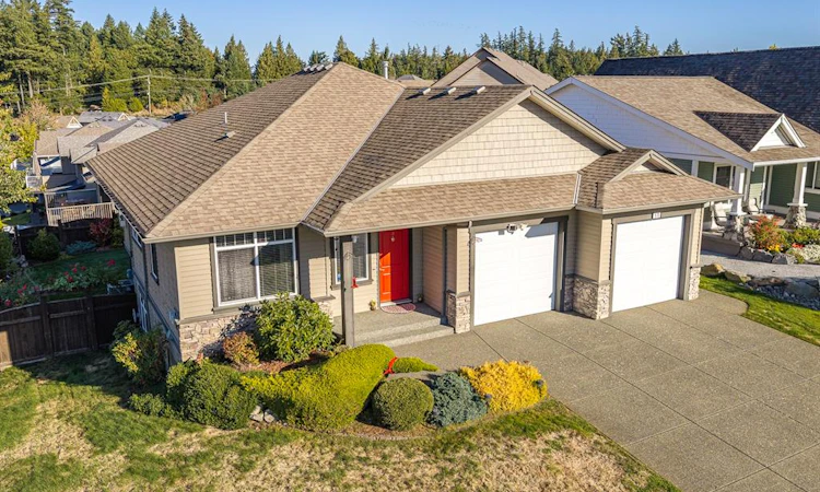 570 Spitfire Drive