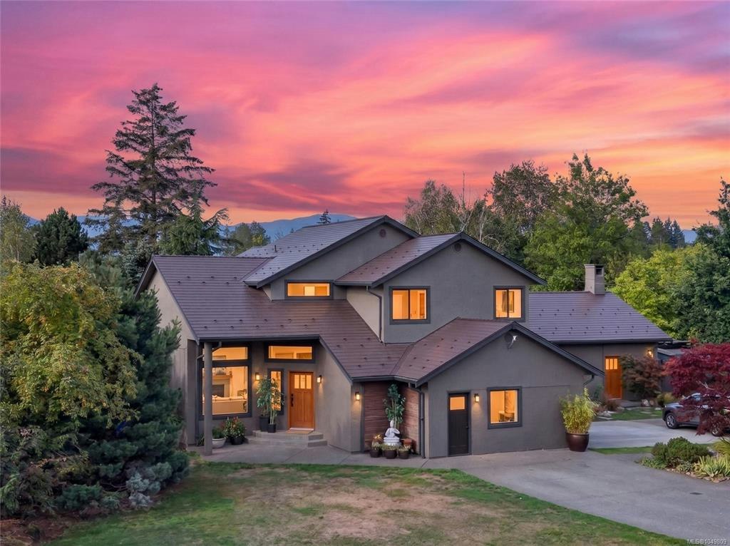 5225 N Island Highway, Courtenay, BC, V9J 1S7