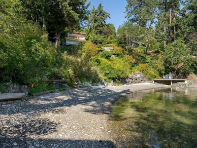 389 Moses Point Road - 5