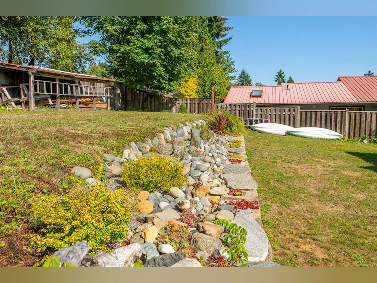 2612 Dunsmuir Avenue, Cumberland, BC, V0R 1S0 - 22