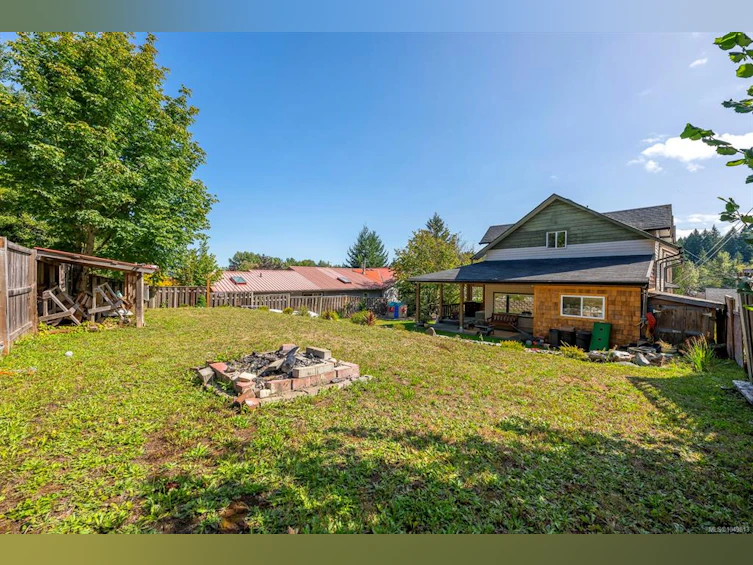2612 Dunsmuir Avenue, Cumberland, BC, V0R 1S0 - 21