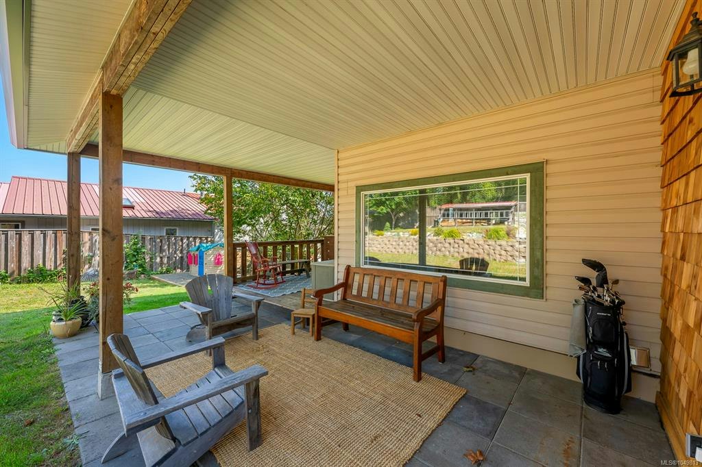 2612 Dunsmuir Avenue, Cumberland, BC, V0R 1S0 - 17