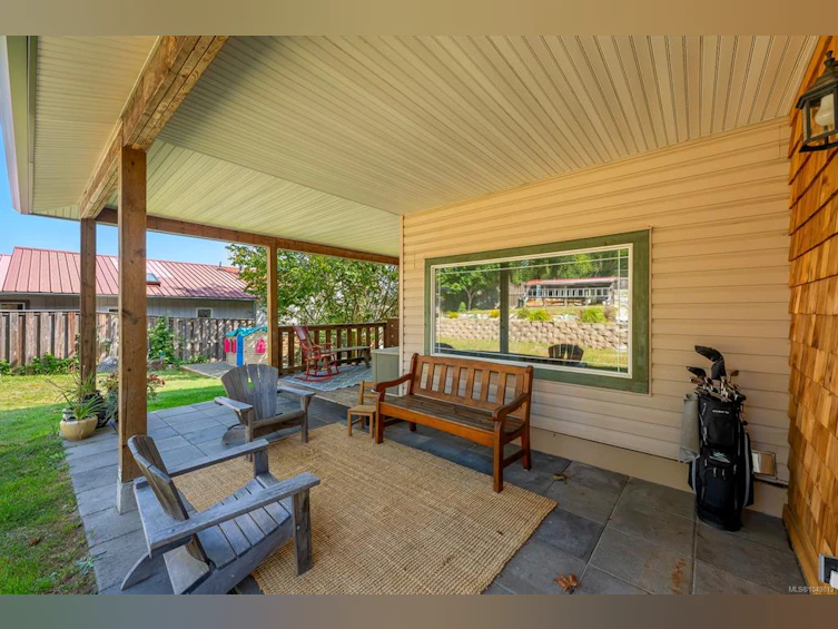 2612 Dunsmuir Avenue, Cumberland, BC, V0R 1S0 - 17