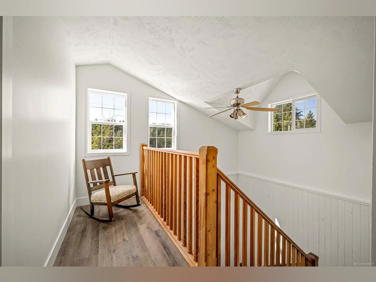 2612 Dunsmuir Avenue, Cumberland, BC, V0R 1S0 - 35