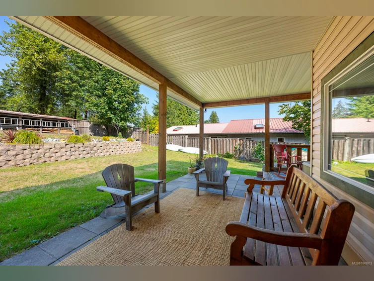 2612 Dunsmuir Avenue, Cumberland, BC, V0R 1S0 - 16