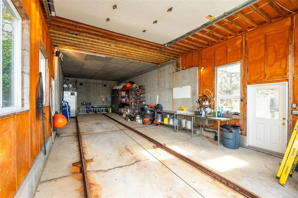 8530 & 8520 West Saanich Road, North Saanich, BC, V8L 5W1 - 27