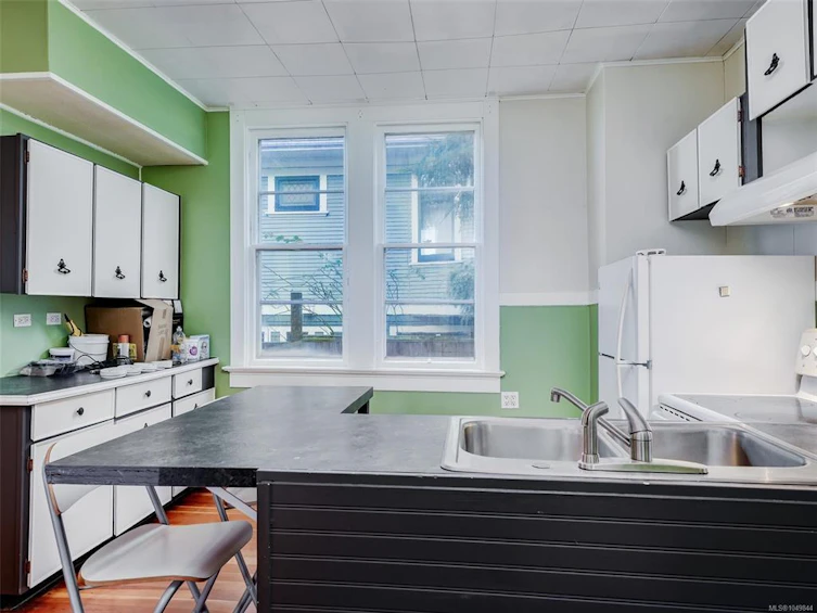 1029 Queens Avenue, Victoria, BC, V8T 1M7 - 7