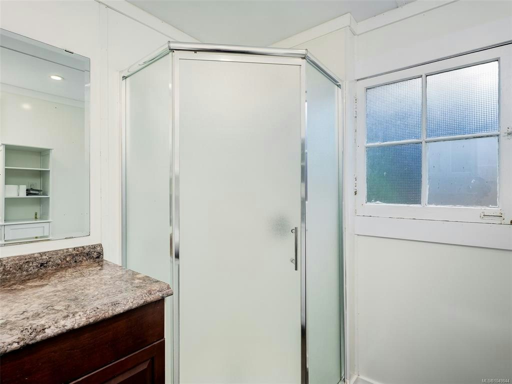 1029 Queens Avenue, Victoria, BC, V8T 1M7 - 10