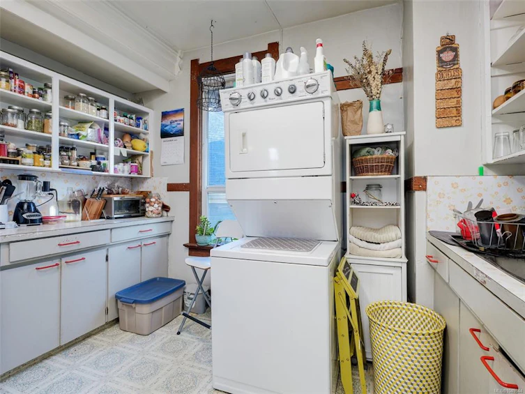 1029 Queens Avenue, Victoria, BC, V8T 1M7 - 16