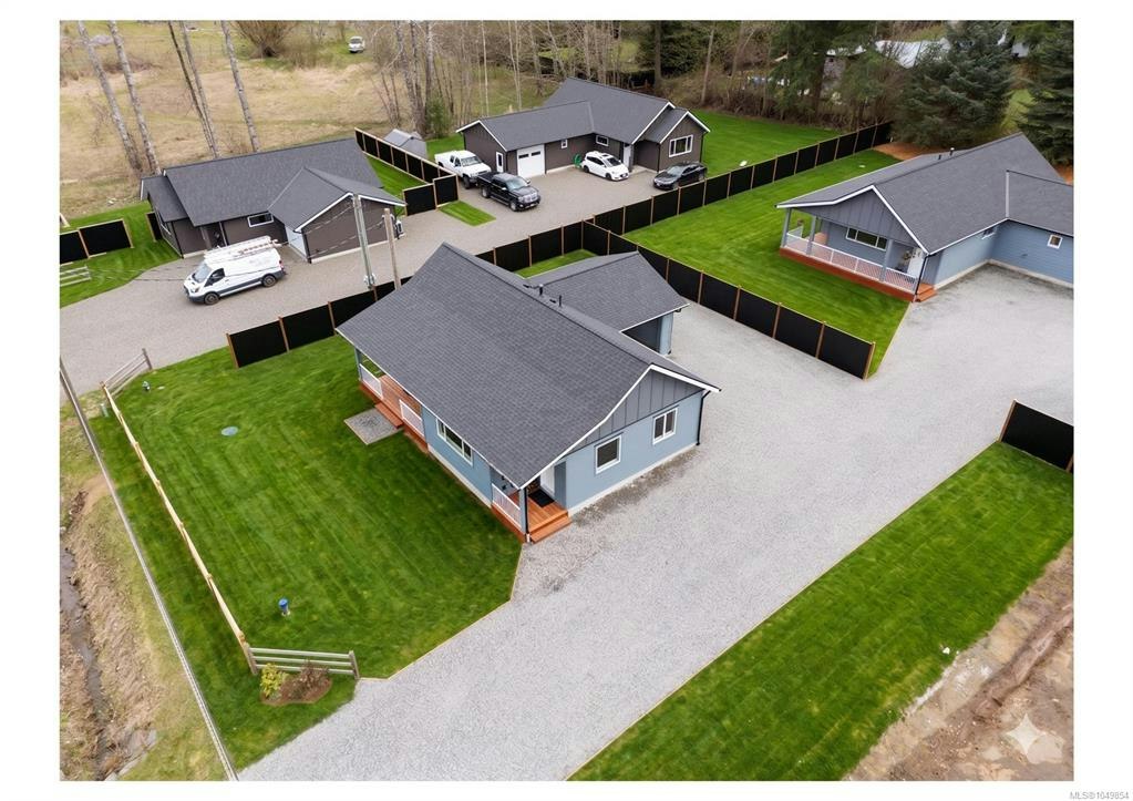 1963 Wilfred Road, Black Creek, BC, V9J 1J8