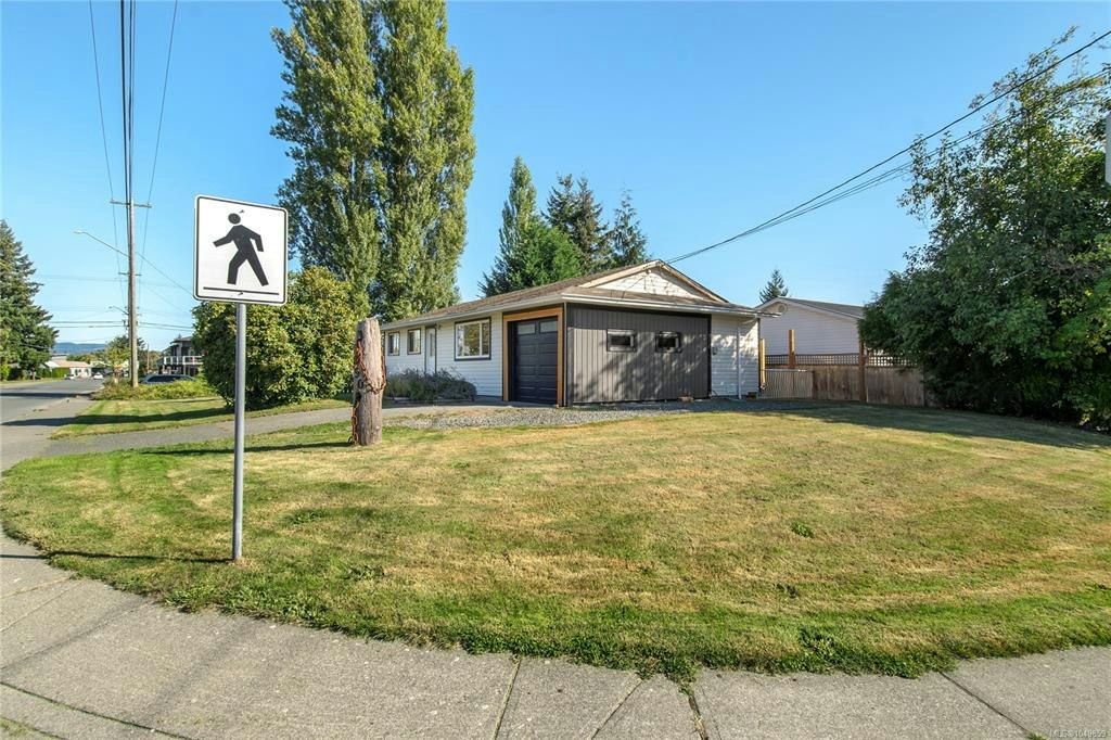 1890 15th Avenue, Campbell River, BC, V9W 4J9 - 34
