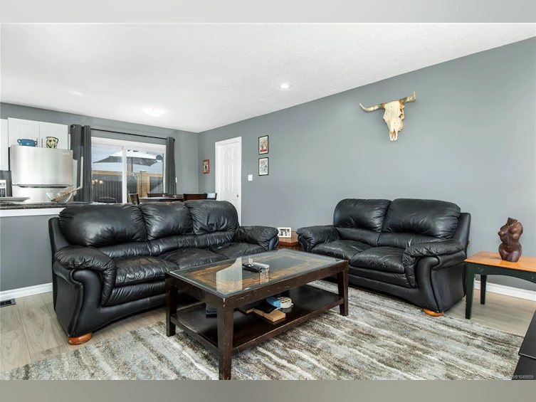 1890 15th Avenue, Campbell River, BC, V9W 4J9 - 7