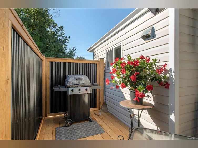 1890 15th Avenue, Campbell River, BC, V9W 4J9 - 24