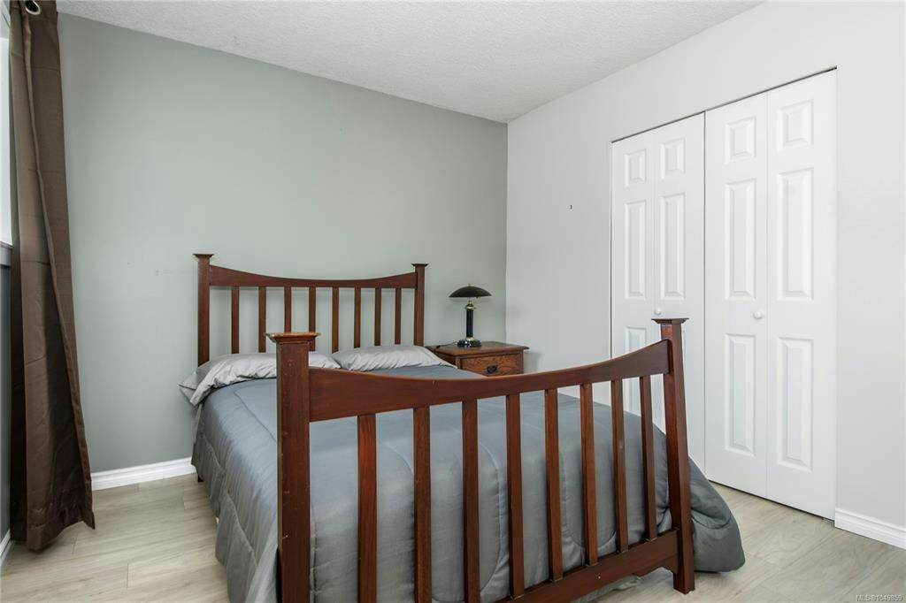 1890 15th Avenue, Campbell River, BC, V9W 4J9 - 13